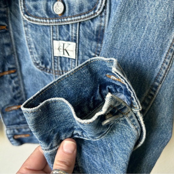 Vintage Calvin Klein Jean Jacket - Picture 9 of 9